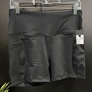 Velocity Grace Sculpt & Flow 5” bike short,high-rise,leg pockets,stretch,comfy
